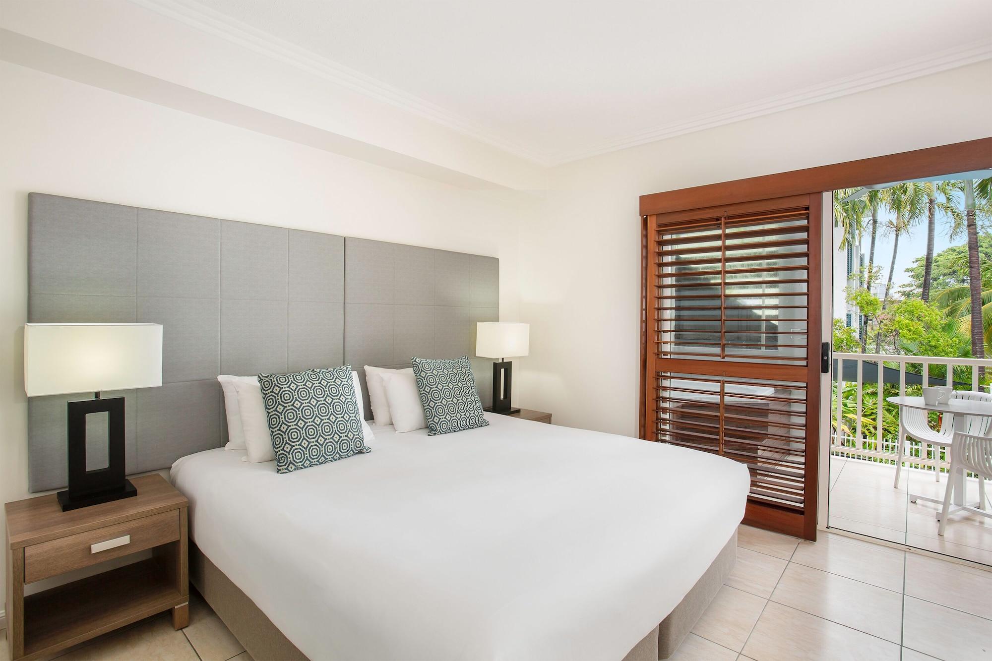 Mantra Aqueous On Port Aparthotel Port Douglas Exterior foto