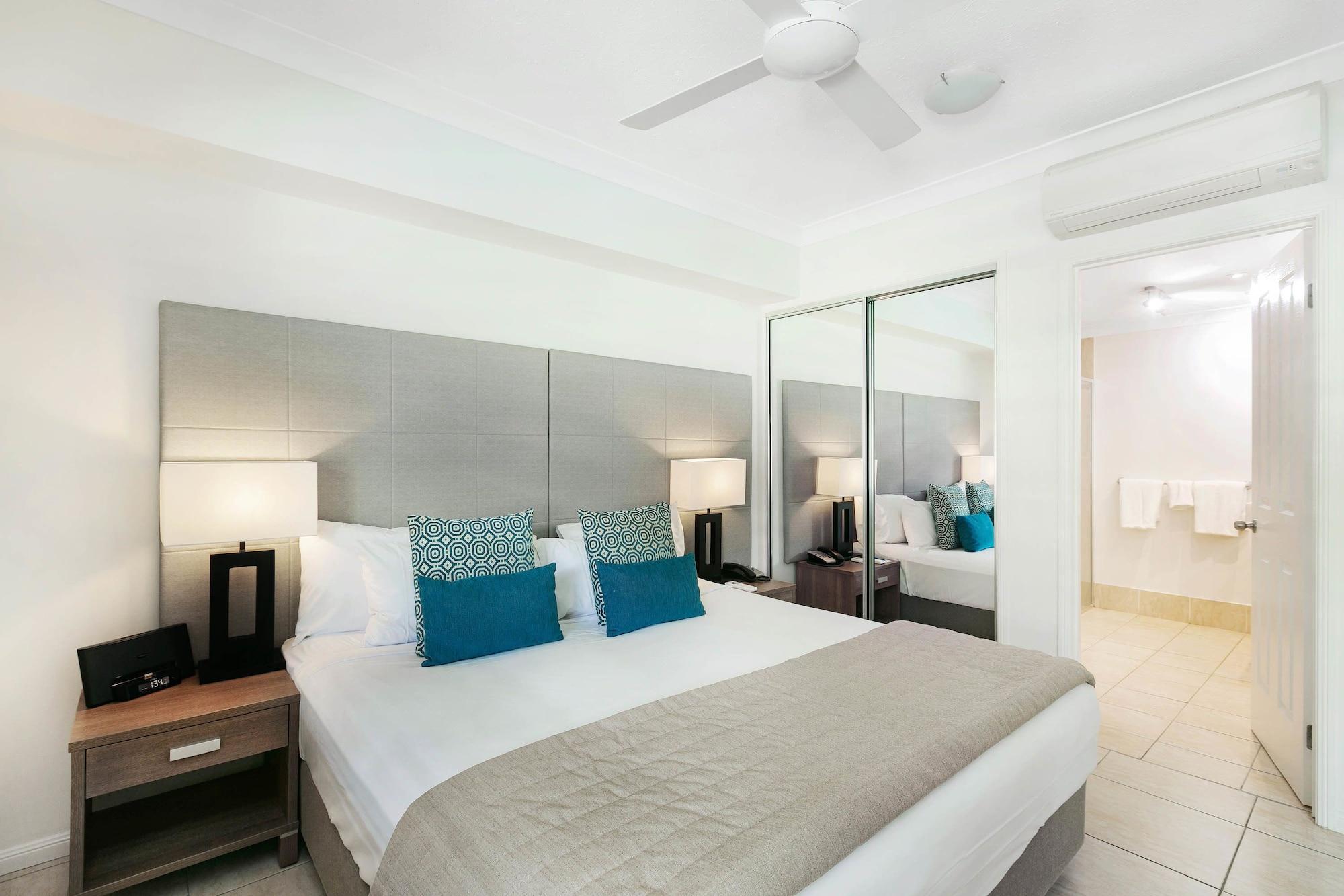 Mantra Aqueous On Port Aparthotel Port Douglas Exterior foto