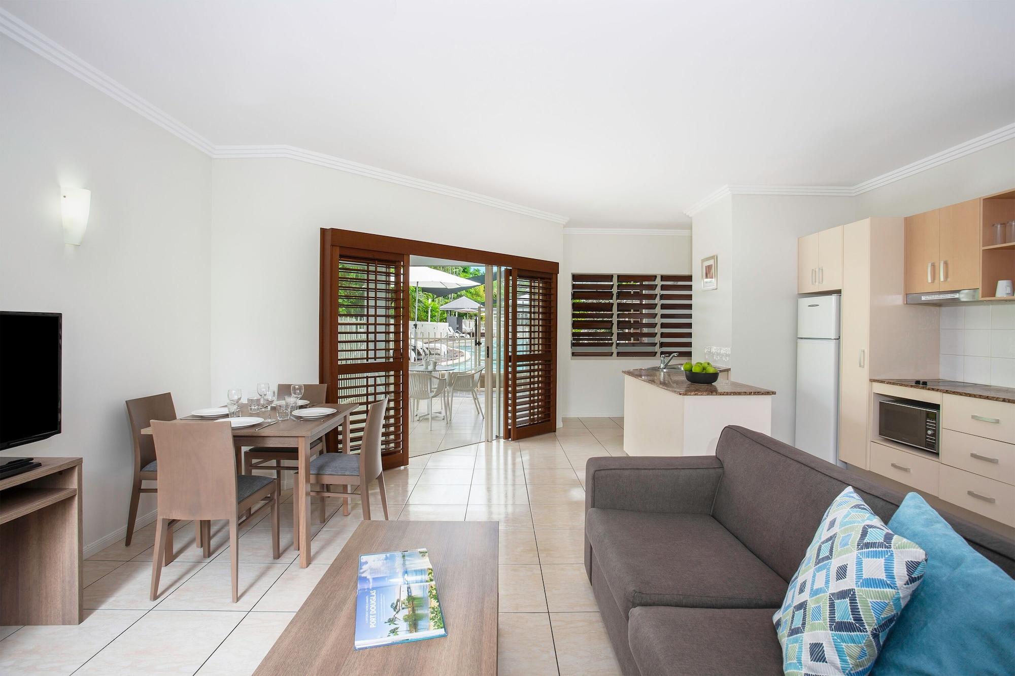 Mantra Aqueous On Port Aparthotel Port Douglas Exterior foto
