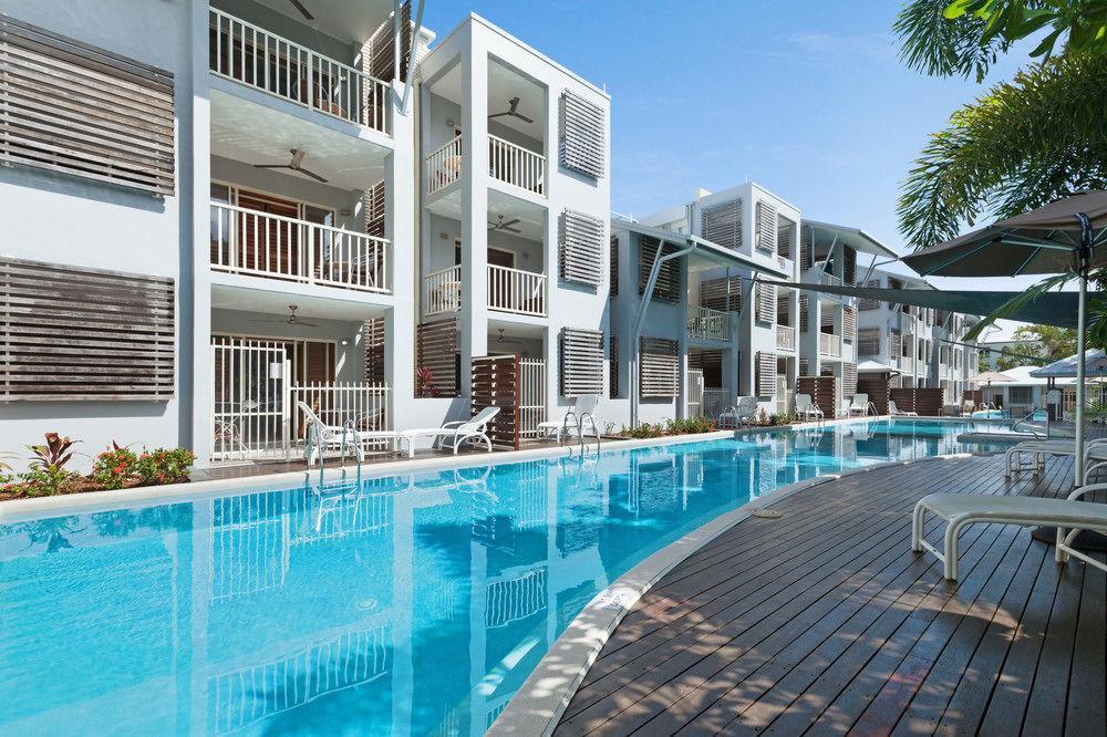 Mantra Aqueous On Port Aparthotel Port Douglas Exterior foto